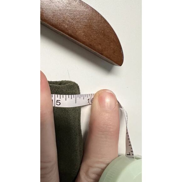 Vintage 90s Skirt Midi Faux Suede Olive Green Sz 8 Stretch Rockabilly Whimsigoth - Picture 3 of 9